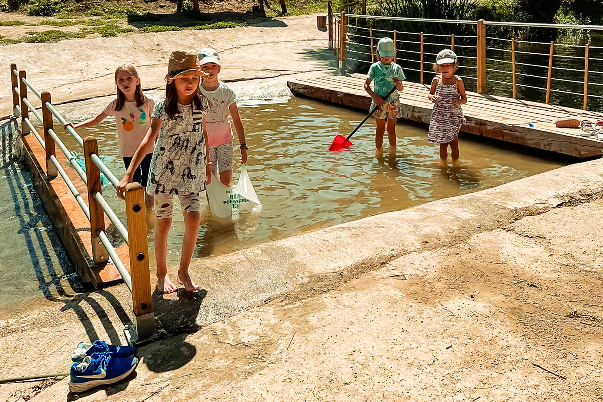 Teofil de pe telefon Alisia si Alithea_027